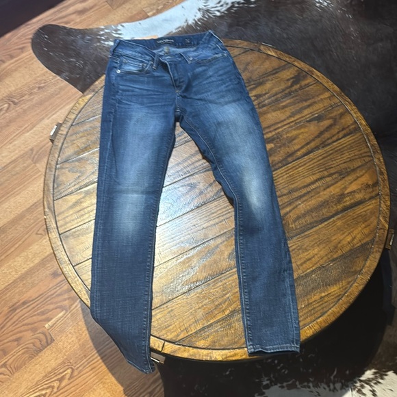 Lucky brand jeans size 0 (25). In great condition. Style: Lolita skinny - Picture 2 of 4